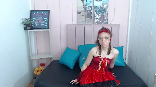 casandraroberthrs707's cam snapshot