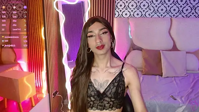 CYRUS_TAY live sex cam