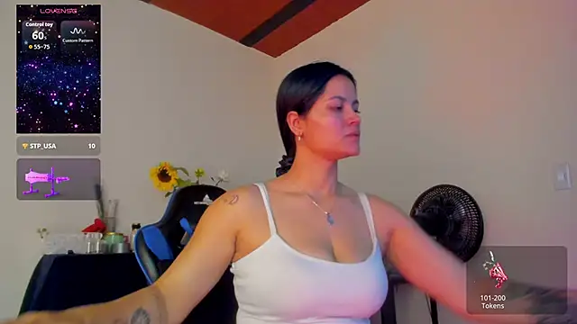 scarlet-kennedy98's cam snapshot