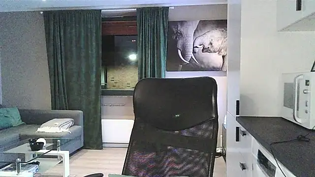 Dartanjanas13's cam snapshot