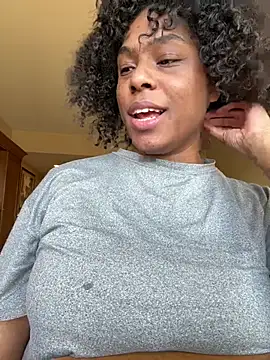 CandyLuxxxx live sex cam