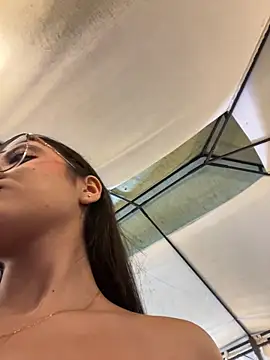 Juanita-Diaz live sex cam