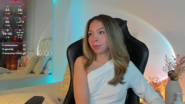 LuuluBerry's cam snapshot