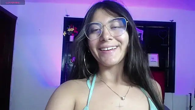 Sweett_liia_'s cam snapshot