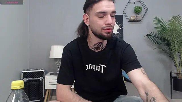 KaneHunter's cam snapshot