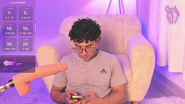 LittleMya_'s cam snapshot