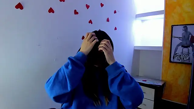 lala_clark's cam snapshot