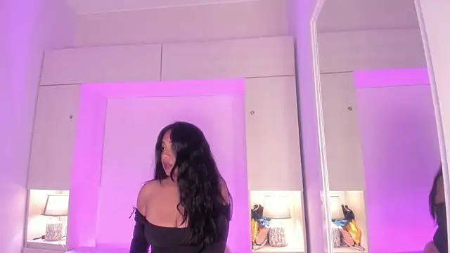 AllieBennet's cam snapshot