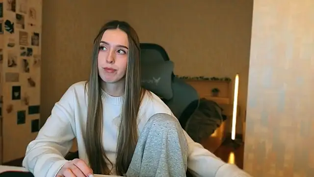 yourrdanceteacher's cam snapshot