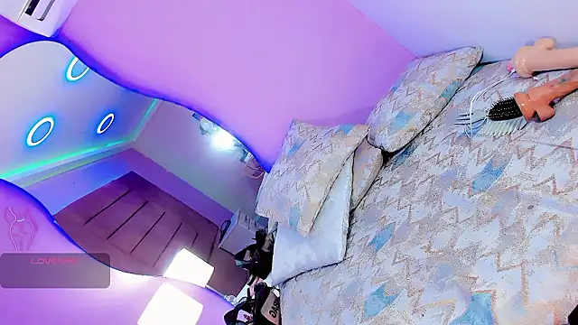 Shanelengel live sex cam