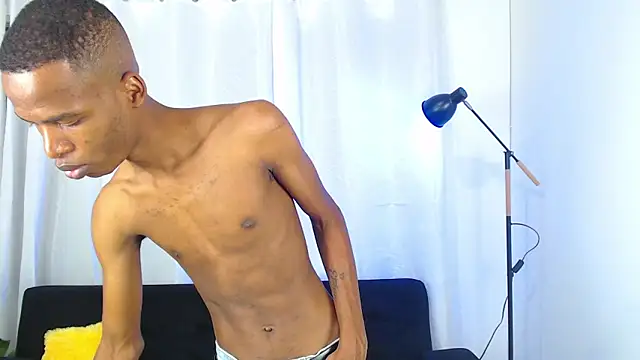 gusy_18 live sex cam