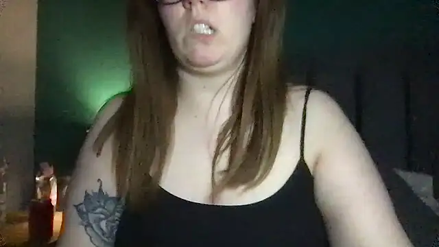 CurvyBx's cam snapshot