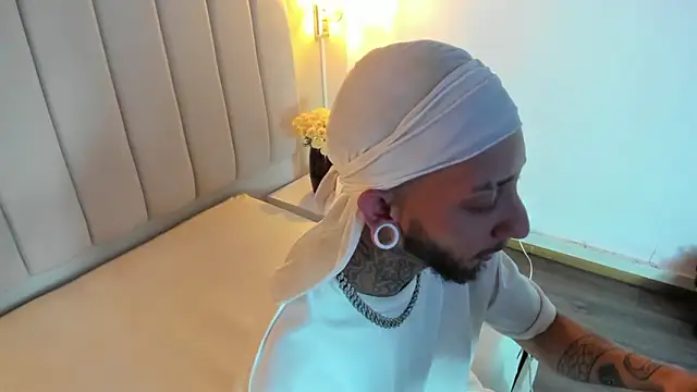 axel_valtier live sex cam