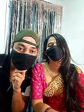 Sikha_Abhi's cam snapshot