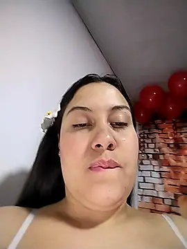 esmeralda_jadees's cam snapshot