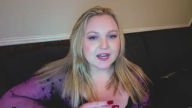 PhatAssBlond's cam snapshot