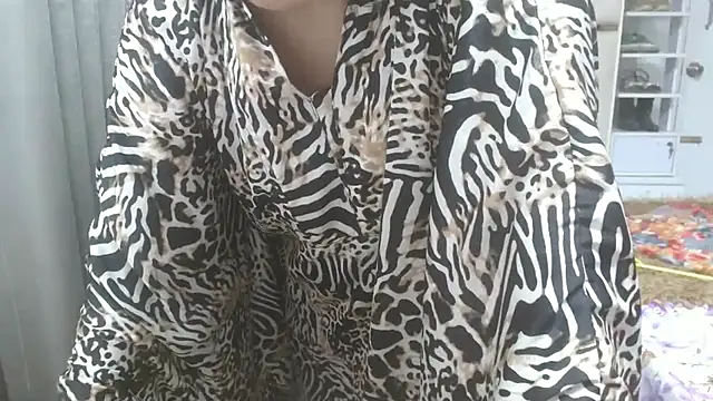 Lovelywife786 live sex cam