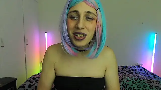 HoneyValentine live sex cam