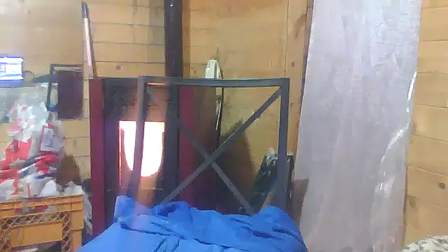 Luanatrav1 live sex cam