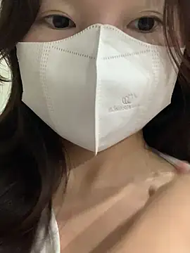 Rin-yiyi live sex cam