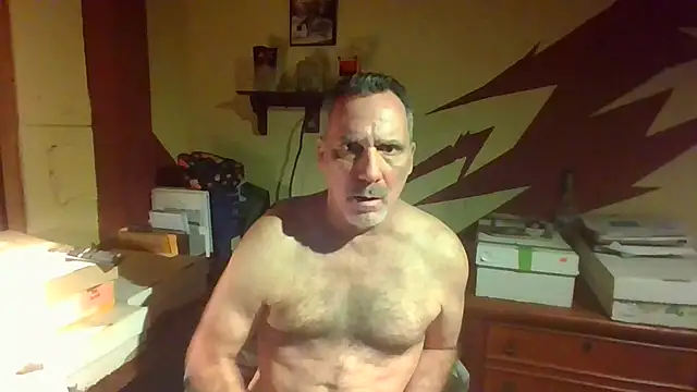 HunkofRock's cam snapshot