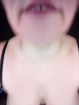 BigAssmom_1 live sex cam