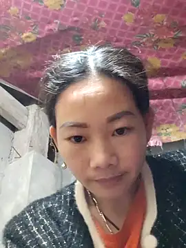 gio-thu live sex cam