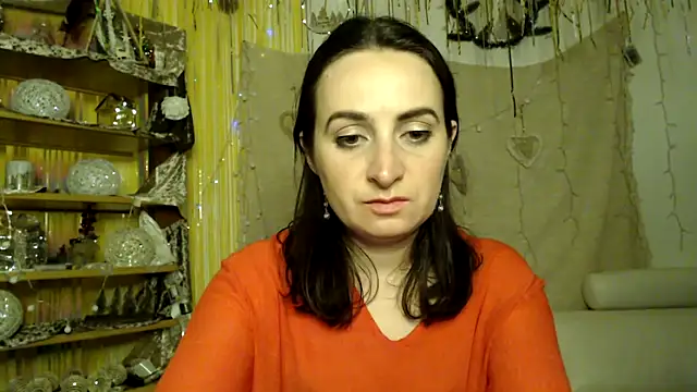 AskMeStandUp's cam snapshot