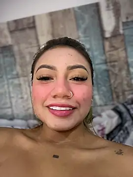 Dulce_Sofi_'s cam snapshot