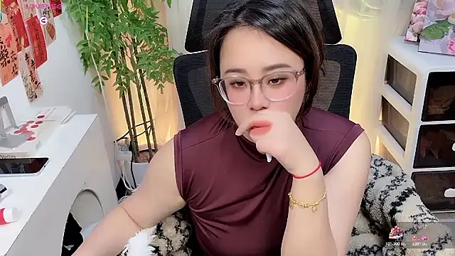 NEWONETO live sex cam