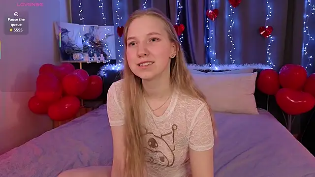 ChelseaBooton live sex cam