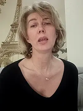 stellahere8's cam snapshot