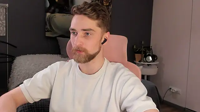 Dexter_Raze's cam snapshot