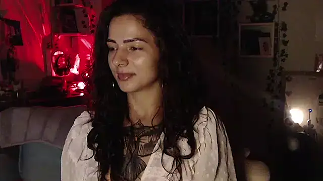 BeellyDance's cam snapshot