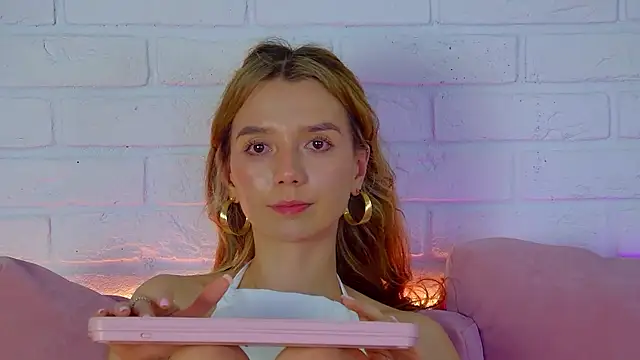 VanessaVienne's cam snapshot