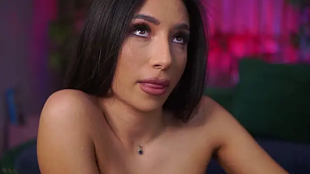 GinaValentinna live sex cam