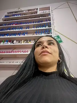 Naatalia live sex cam