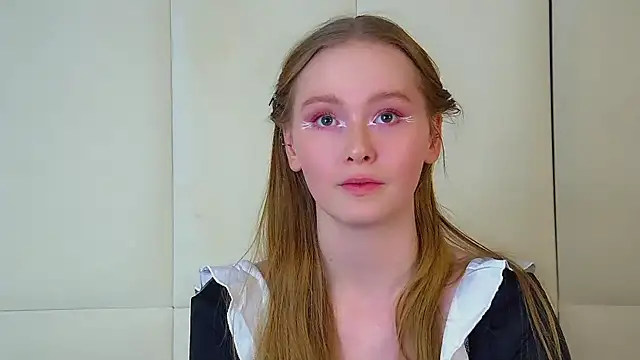 AgataFoxley's cam snapshot