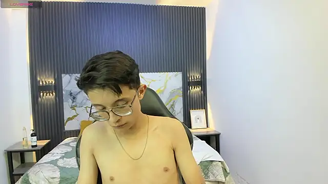 SantiagoRusso18's cam snapshot