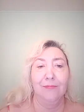 LadyKriss's cam snapshot