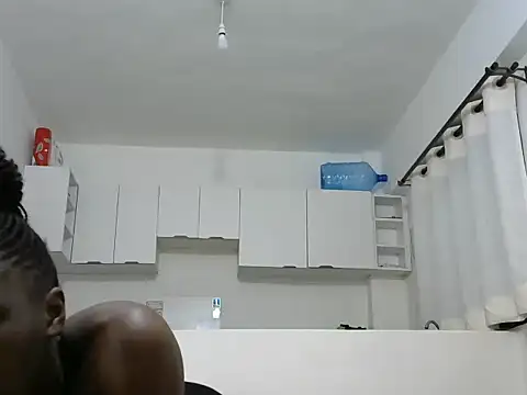 hottgirlval's cam snapshot