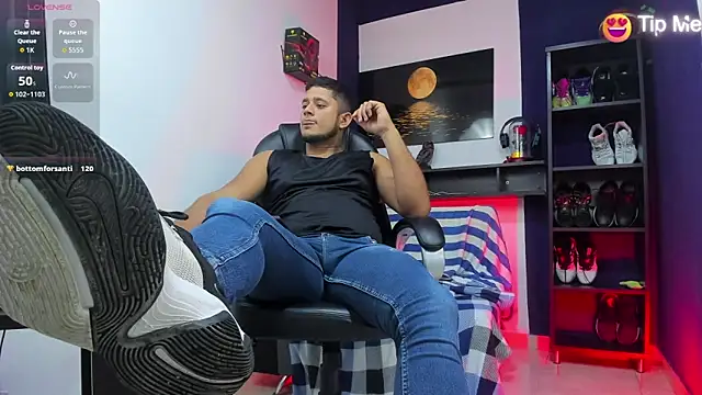 Marcos_garcias live sex cam