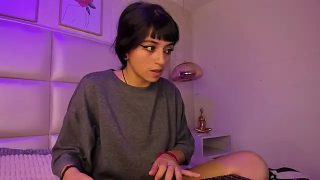 Xara_u's cam snapshot