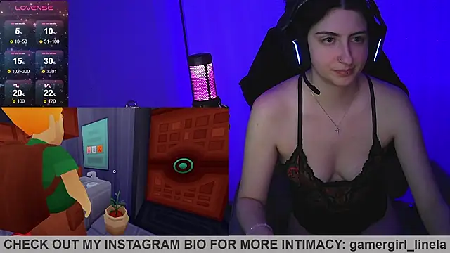 Gamergirl-Linela live sex cam