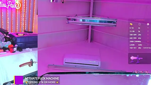 Miss_Pawi live sex cam