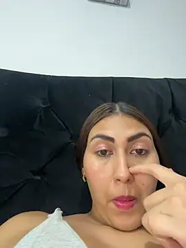 moly_lof's cam snapshot