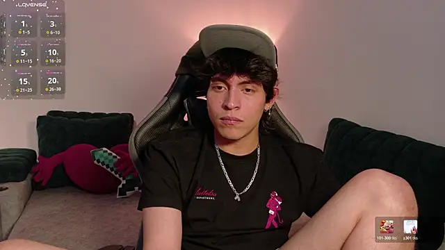 _-Lucky-_ live sex cam