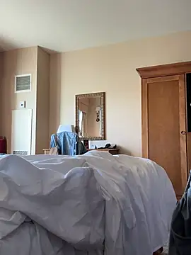 CandyLuxxxx live sex cam