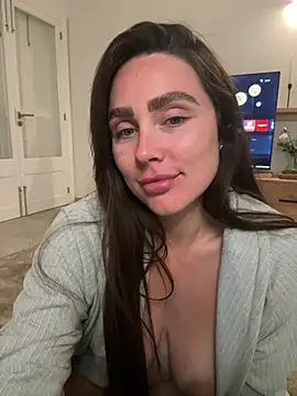 EmmaRosalie's cam snapshot