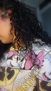 LondonHilton's cam snapshot